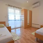 Marjolovic 1 By Interhome Appartamento *