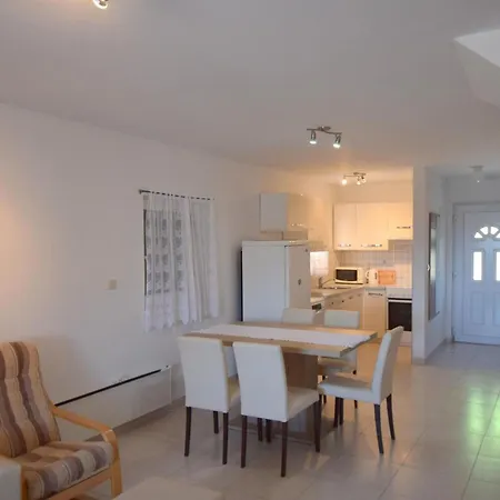 Marjolovic 1 By Interhome *