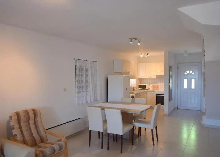 Marjolovic 1 By Interhome *